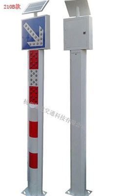 夜间道路安全守护者 太阳能交通警示柱如何提升路口安全性